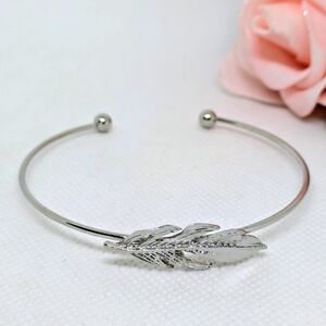 New Silver Tone Feather Cuff Bracelet Boho Fashion Jewellery